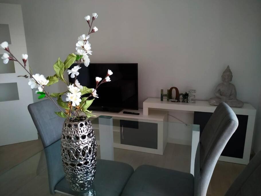 Apartamento Medina Cerca De La Ribera Кордоба Екстериор снимка